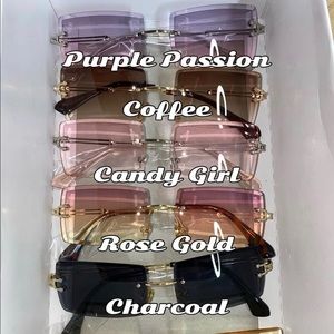 “ throwing shade “ sunglasses 😍💗